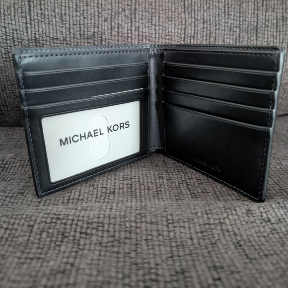 3pc Michael Kors Jet Set Large Ombré Signature Logo Crossbody & Wallet Bundle - Picture 14 of 16